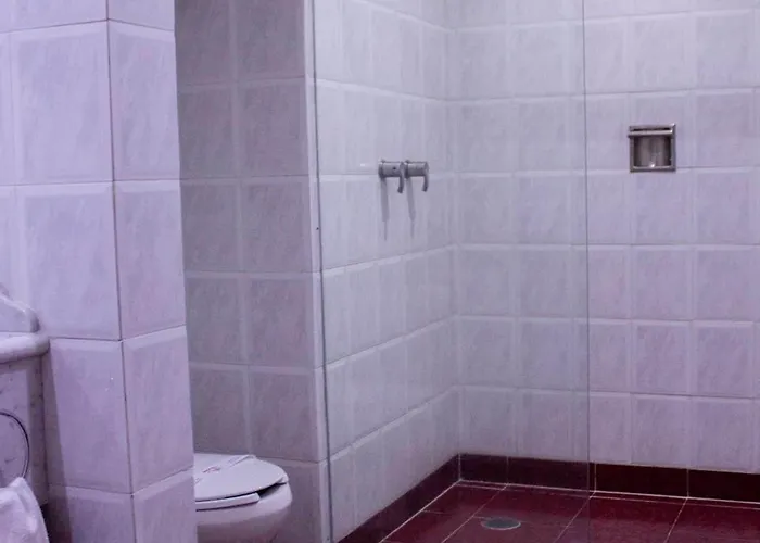 Ambos Mundos Hotel 3*